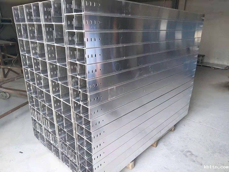 全封闭桥架在制造环节就需要避免的点